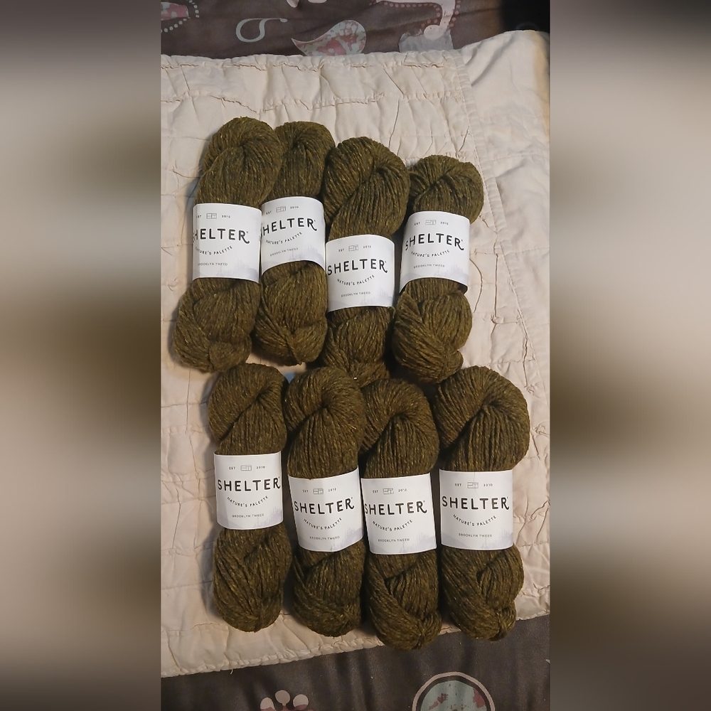 8 Skeins Brooklyn Tweed Shelter Yarn in Yellowstone (Dye Lot 38.3956)